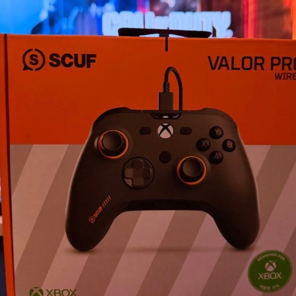 Pro wired Xbox controller. - Picture 4 of 4